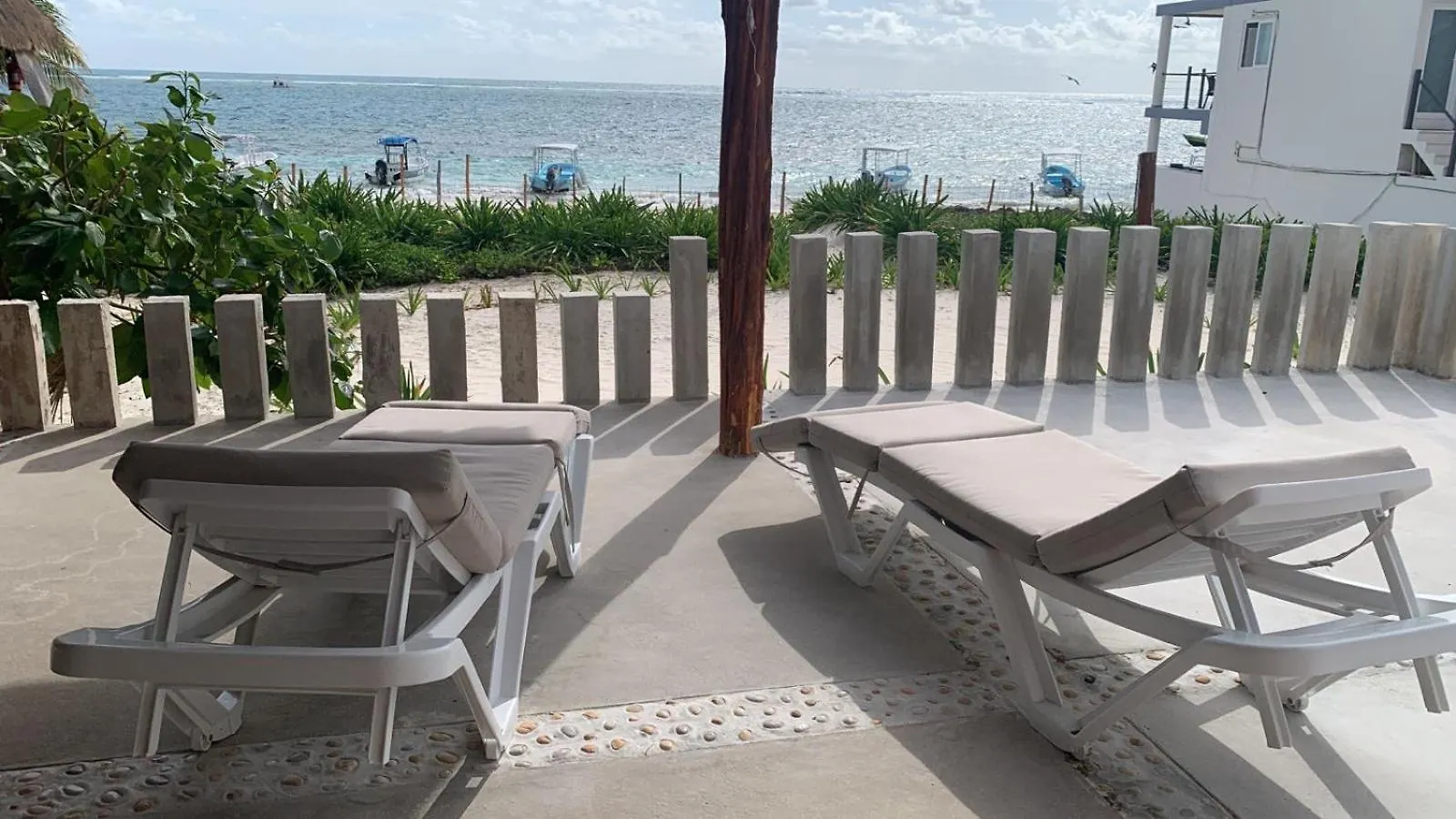 Casa Lucia Beachfront Puerto Morelos 0*,  Μεξικό